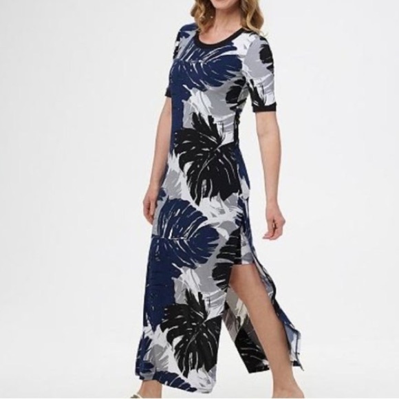 G.I.L.I. Dresses & Skirts - GILI, Jetsetter Short Sleeve Side Slit Maxi Dress